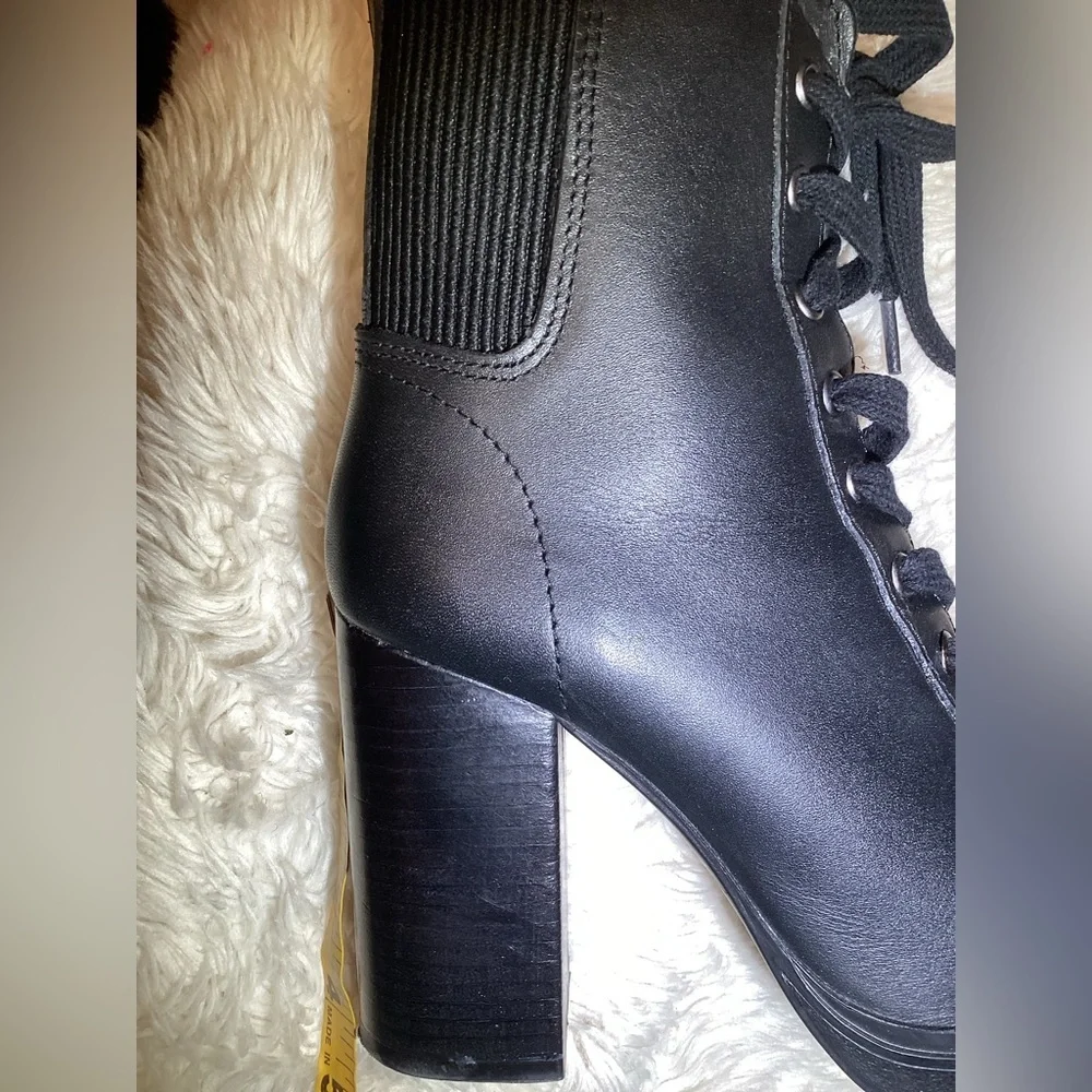 Steve Madden Black Leather High Heel Boots size 8
